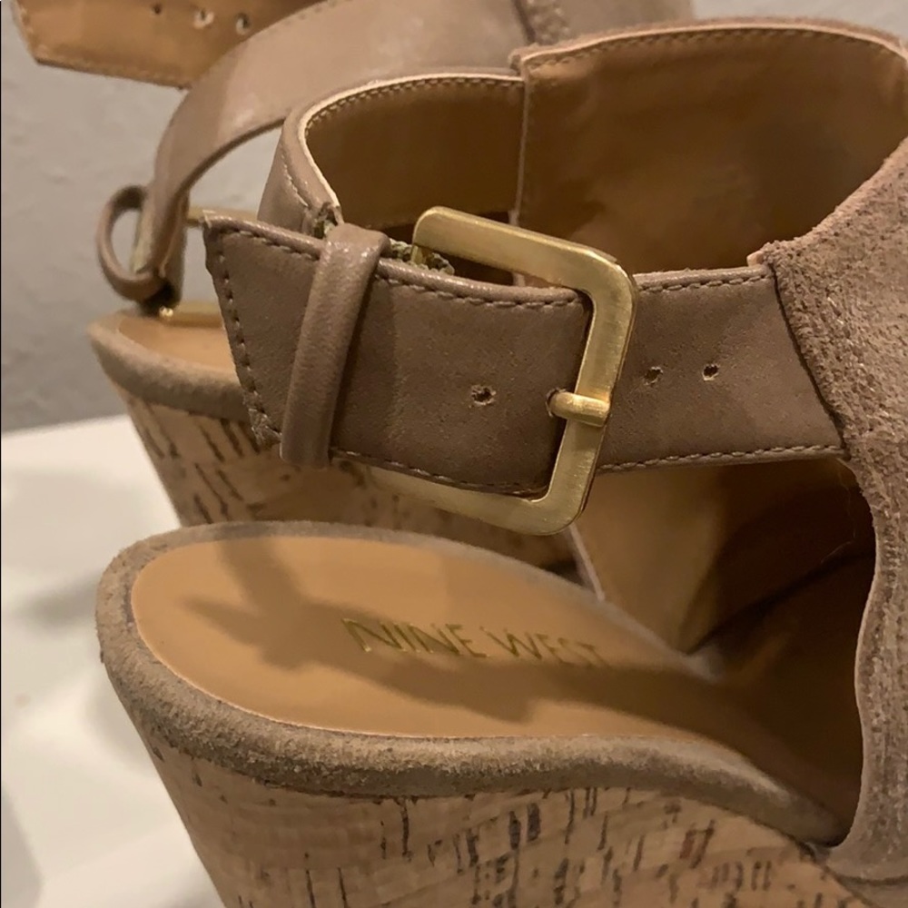 Suede wedges - Picture 3 of 7